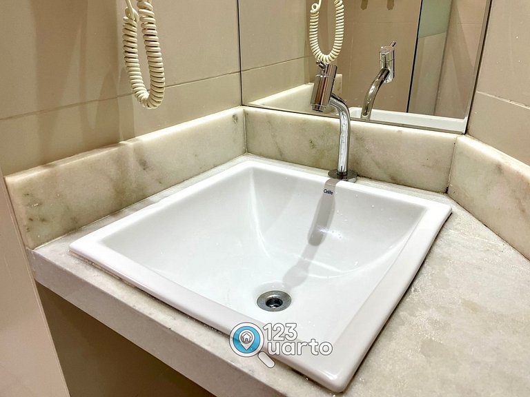Royal Flat By 123Quarto Hospedagem #RF208
