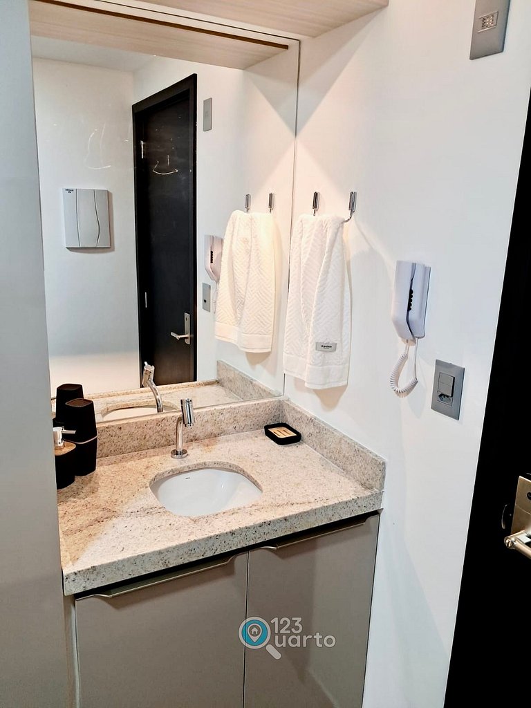 Apto Luxo Beira Mar | 123Quarto #BH236