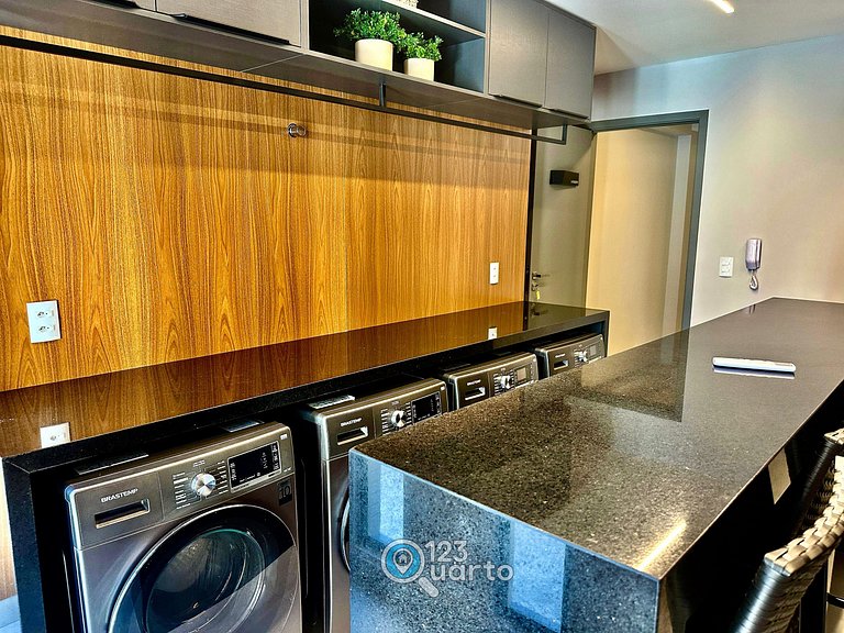 Studio Deluxe Sideview Ocean - #SOL1209