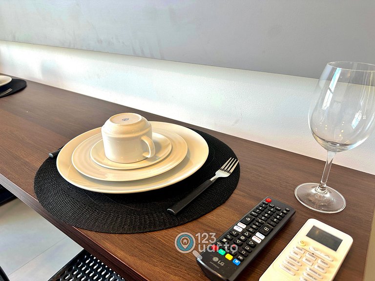 Studio Deluxe Side Room View - #SOL1205