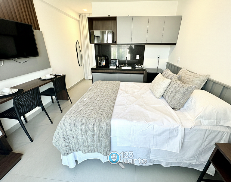 Studio Deluxe Side Room View - #SOL1205