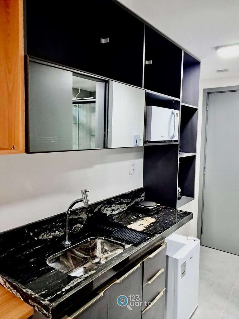 Flat Luxo com Varanda em Cabo Branco #HCB137