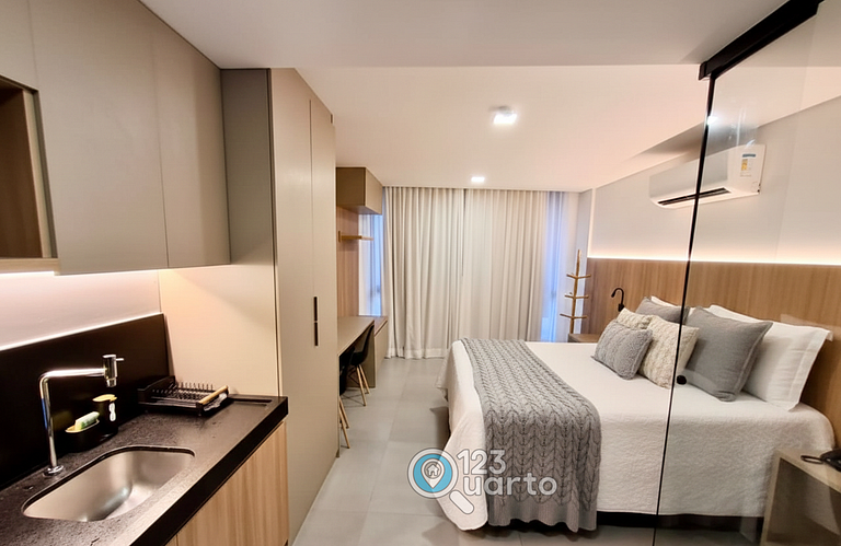 Apto Luxo Pé na Areia no Bessa | 123Quarto #GS118