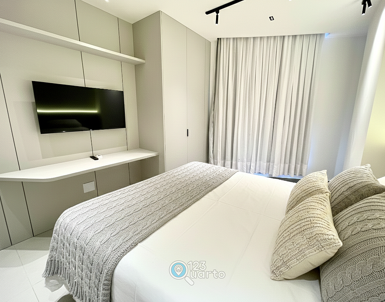 Apto Studio Ocean & City View | #SOL1504