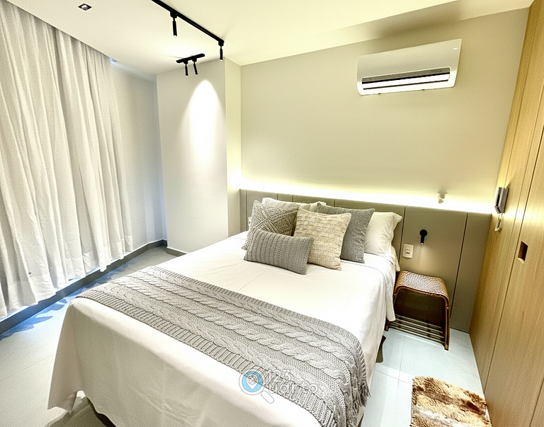 Apto Studio Urban Seaside View | #SOL1604