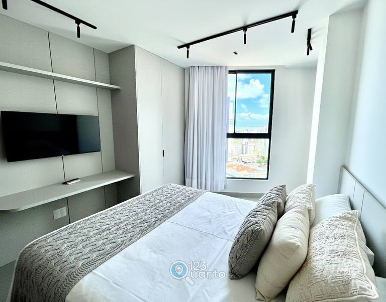 Apto Studio Urban Seaside View | #SOL1604