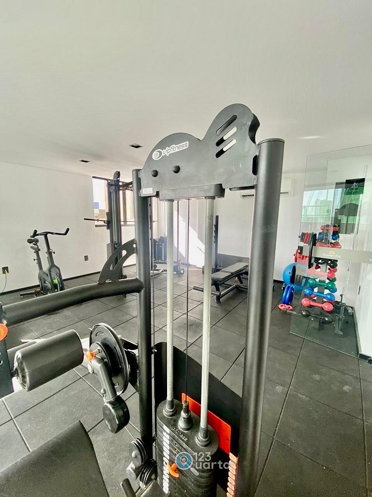 Apto com Varanda Em Intermares | 123Quarto