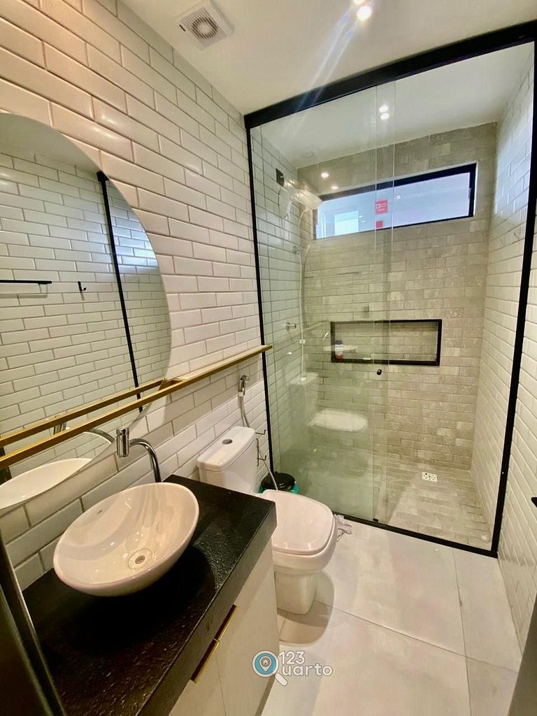 Apto com Varanda Em Intermares | 123Quarto