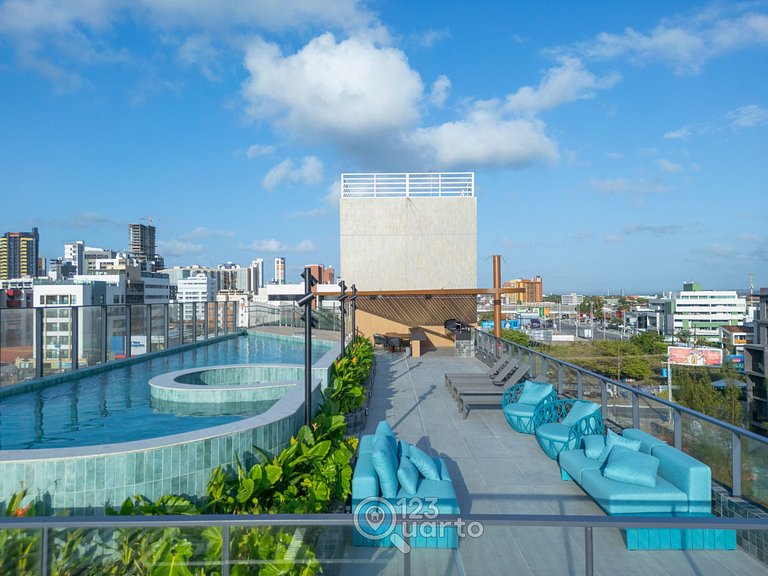 Apto Luxo | Vista Mar + Hidro Aquecida no Rooftop